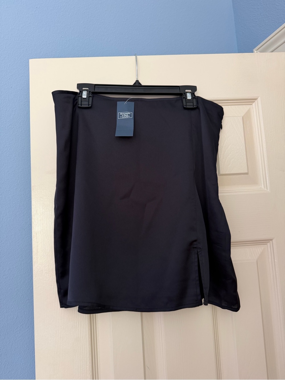 Abercrombie & Fitch Black Mini Skirt with Side Slit